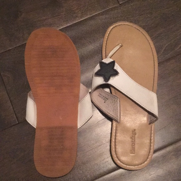 Girls Hartstrings flip flops with Velcro stars - Picture 2 of 2